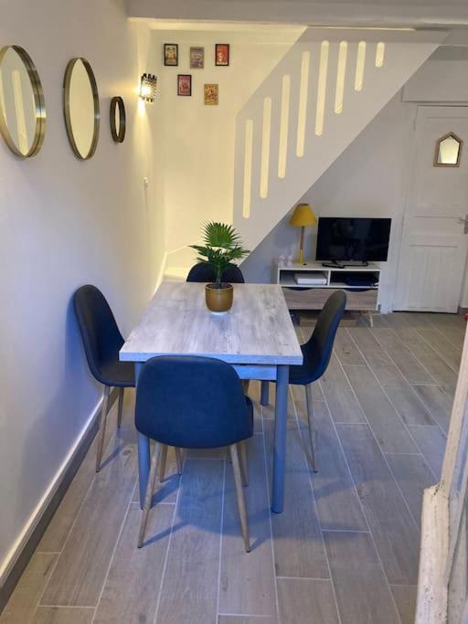 Comme Une Maison, Duplex Terrasse Hypercentre De Trouville Exterior foto